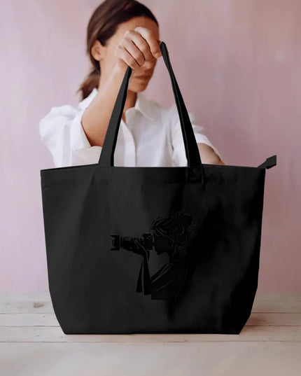WoMen Photographer : Everyday Large Tote Bag - Peepri