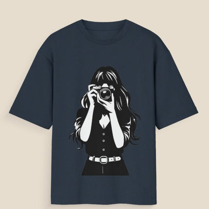 Women Photographer : Printed Oversized T-Shirt - Peepri