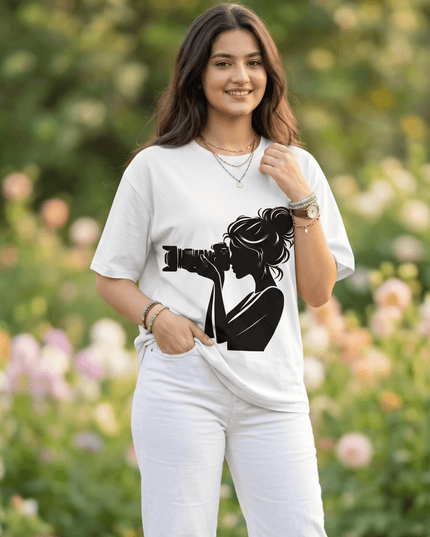 Girl Photographer : Printed Oversized T-Shirt - Peepri