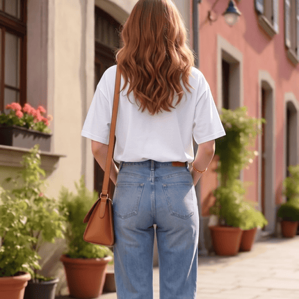 Glossy Lips : Printed Oversized T-Shirt - Peepri